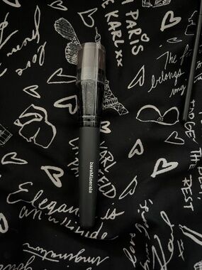 bareMinerals Makeup Brush in Black and Silver